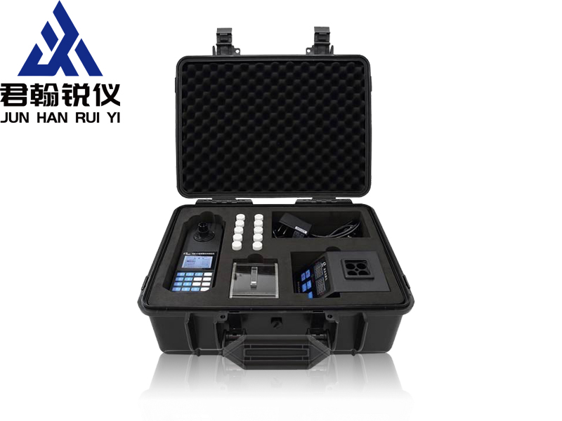 便携式水质检测仪